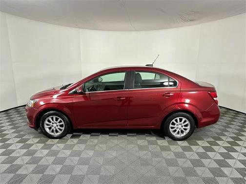 2018 Chevrolet Sonic LT