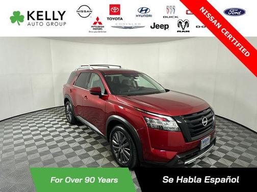 2023 Nissan Pathfinder SL 4WD