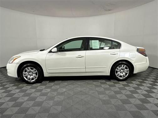 2010 Nissan Altima 2.5 S