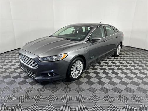 2014 Ford Fusion Energi SE Luxury