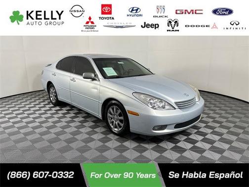 2004 Lexus ES 330 Base