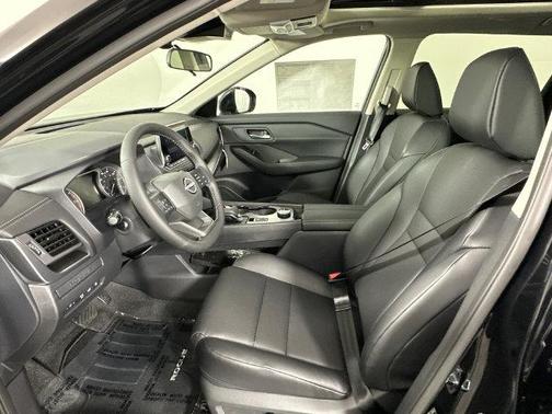 Super Black 2027 Nissan Rogue Dark Armor