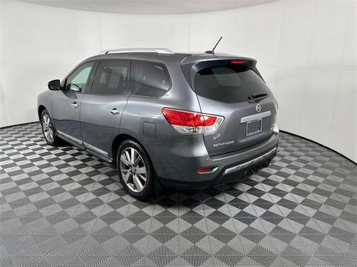 2016 Nissan Pathfinder Platinum