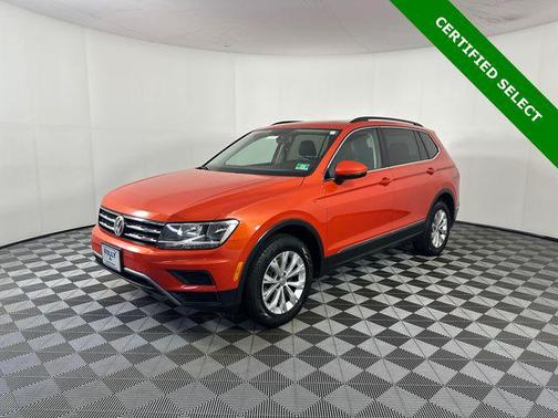 Orange Metallic 2018 Volkswagen Tiguan 2.0T SE 4MOTION