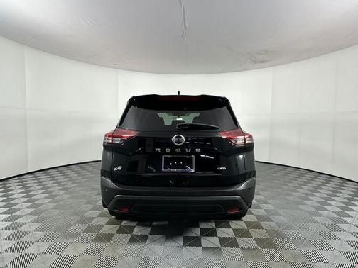 2021 Nissan Rogue S