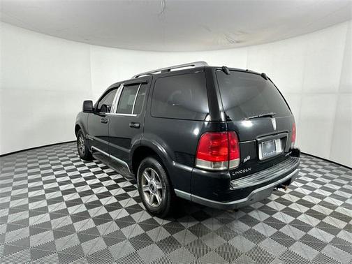 2005 Lincoln Aviator Luxury