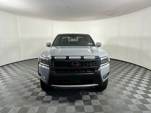 Boulder Gray Pearl 2026 Nissan Frontier PRO-4X