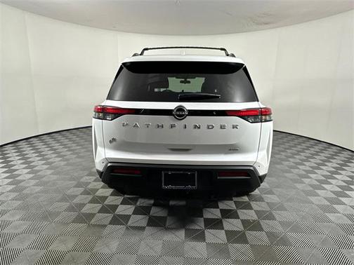 2025 Nissan Pathfinder SV 4WD