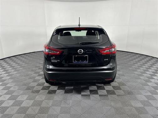 2022 Nissan Rogue Sport S