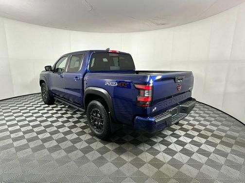 Deep Blue Pearl 2023 Nissan Frontier PRO-4X