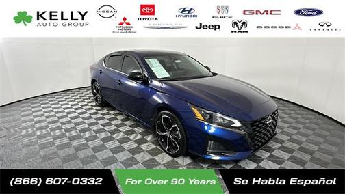 2023 Nissan Altima SR Intelligent AWD