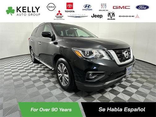 2017 Nissan Pathfinder SV