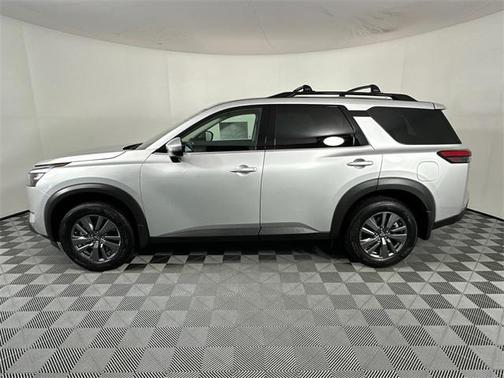 2025 Nissan Pathfinder SV 4WD