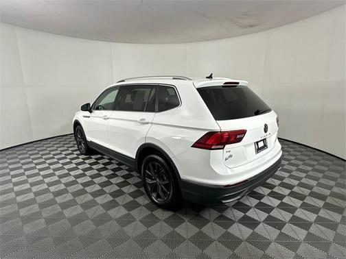 2022 Volkswagen Tiguan 2.0T SE 4MOTION