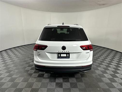 2022 Volkswagen Tiguan 2.0T SE 4MOTION
