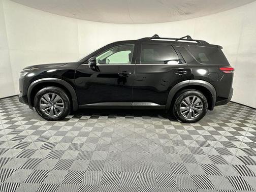 Super Black 2023 Nissan Pathfinder SV 4WD