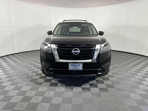 Super Black 2023 Nissan Pathfinder SV 4WD