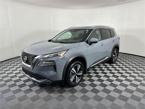2022 Nissan Rogue SL