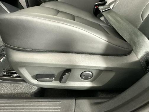 Super Black 2027 Nissan Rogue Dark Armor