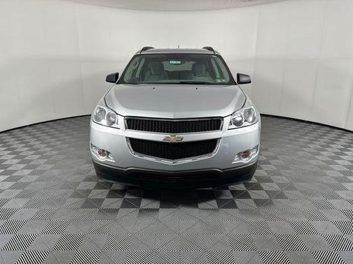 2011 Chevrolet Traverse LS