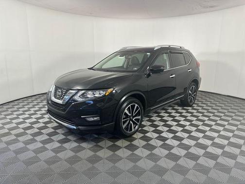 Magnetic Black Pearl 2020 Nissan Rogue SL