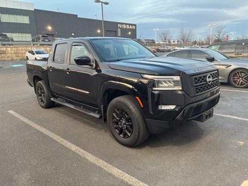 2023 Nissan Frontier SV