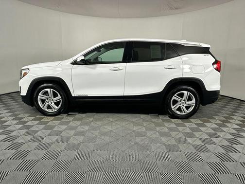 Summit White 2018 GMC Terrain SLE