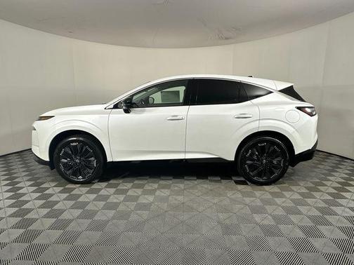 Everest White Pearl Tricoat 2026 Nissan Murano Platinum