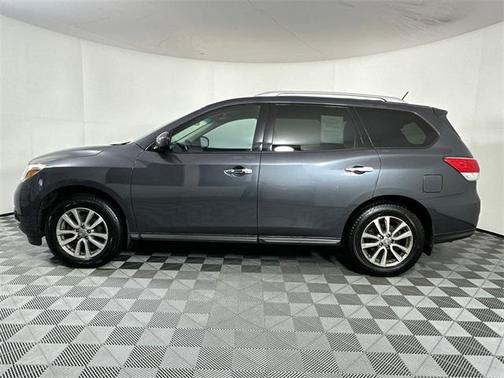 2014 Nissan Pathfinder SV