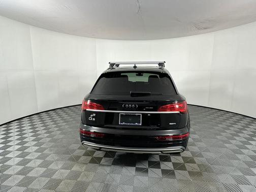 Black 2021 Audi Q5 45 Premium