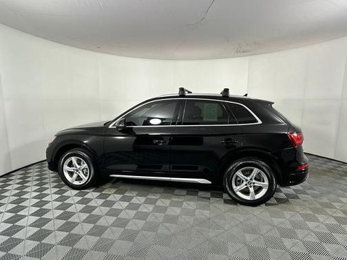 Black 2021 Audi Q5 45 Premium