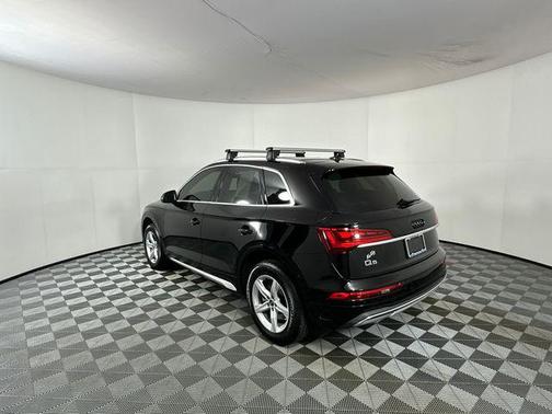 Black 2021 Audi Q5 45 Premium
