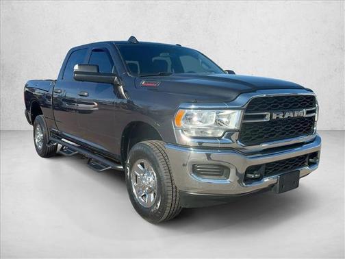 2021 RAM 2500 Tradesman Crew Cab 4x4 6'4' Box