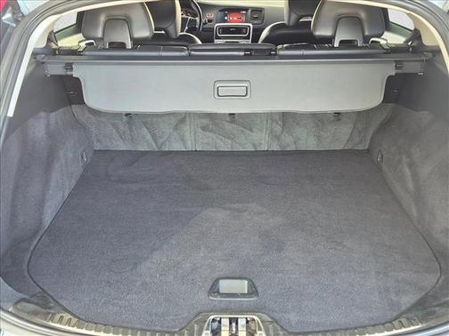 2018 Volvo V60 Cross Country T5