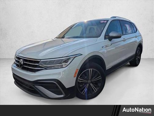 2024 Volkswagen Tiguan 2.0T Wolfsburg Edition