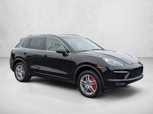 Black 2014 Porsche Cayenne Turbo