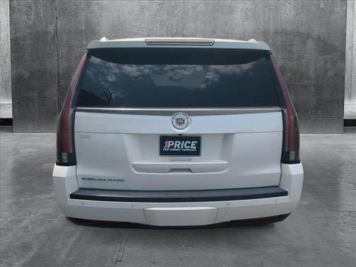 2015 Cadillac Escalade Luxury