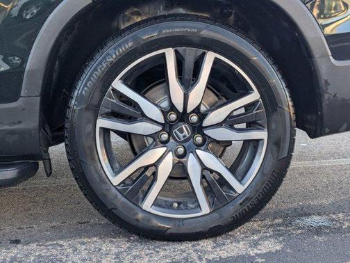 2019 Honda Pilot Touring 8-Passenger