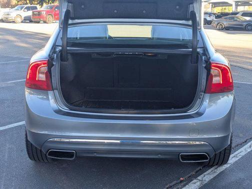 2018 Volvo S60 Inscription T5 Platinum