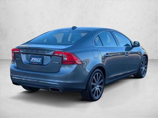 2018 Volvo S60 Inscription T5 Platinum