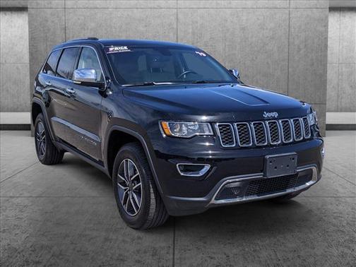 Photo 3 of 25 of 2019 Jeep Grand Cherokee Limited