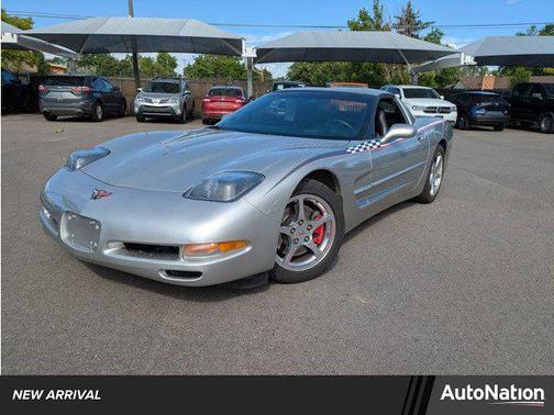 2004 Chevrolet Corvette Base