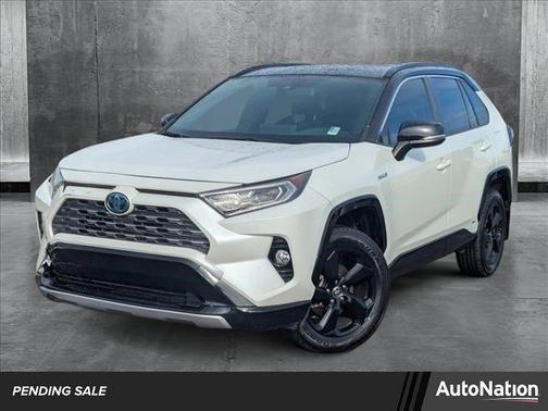 2021 Toyota RAV4 Hybrid SE