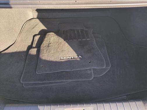 Aspen White TriCoat Pearl 2022 Nissan Sentra SR