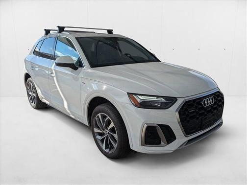 2023 Audi Q5 45 S line Premium Plus