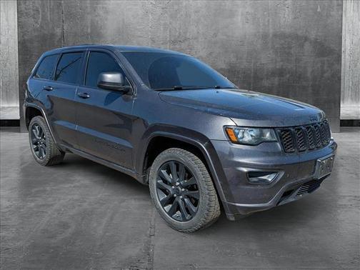 2017 Jeep Grand Cherokee Altitude