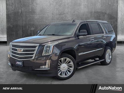 2017 Cadillac Escalade Platinum