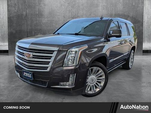 2017 Cadillac Escalade Platinum