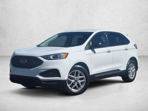 Oxford White 2024 Ford Edge SE