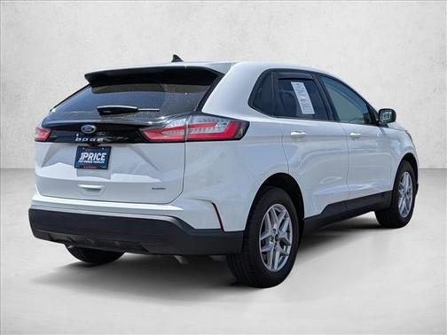 Oxford White 2024 Ford Edge SE